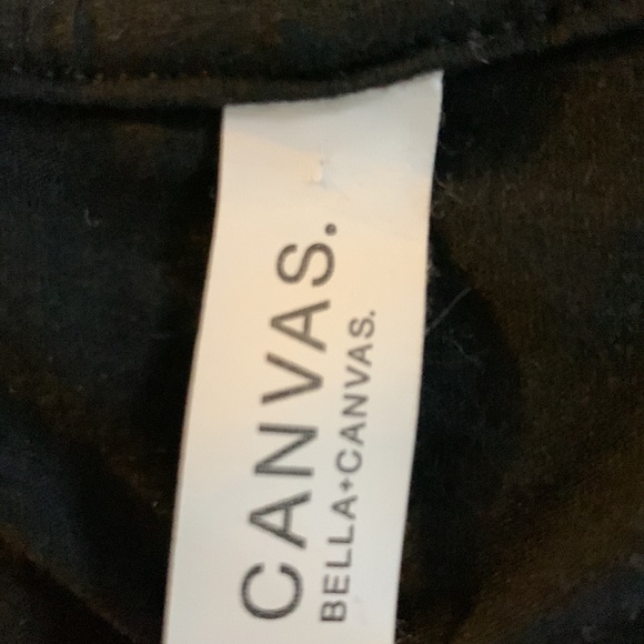 V neck t-shirt - Picture 9 of 11